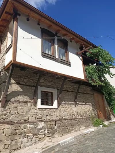 Megdana Hotel