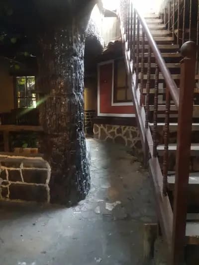 Megdana Hotel
