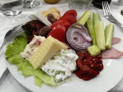 Хотел Сани