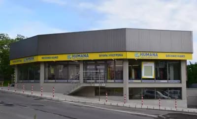 магазин Humana second hand