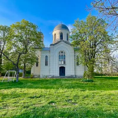Храм-паметник "Св. св. Кирил и Методий"