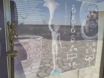 Тракийска куполна гробница храм Мезек