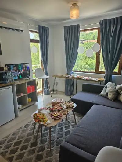 Rebus Apartments