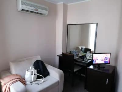 Riverside Family Hotel