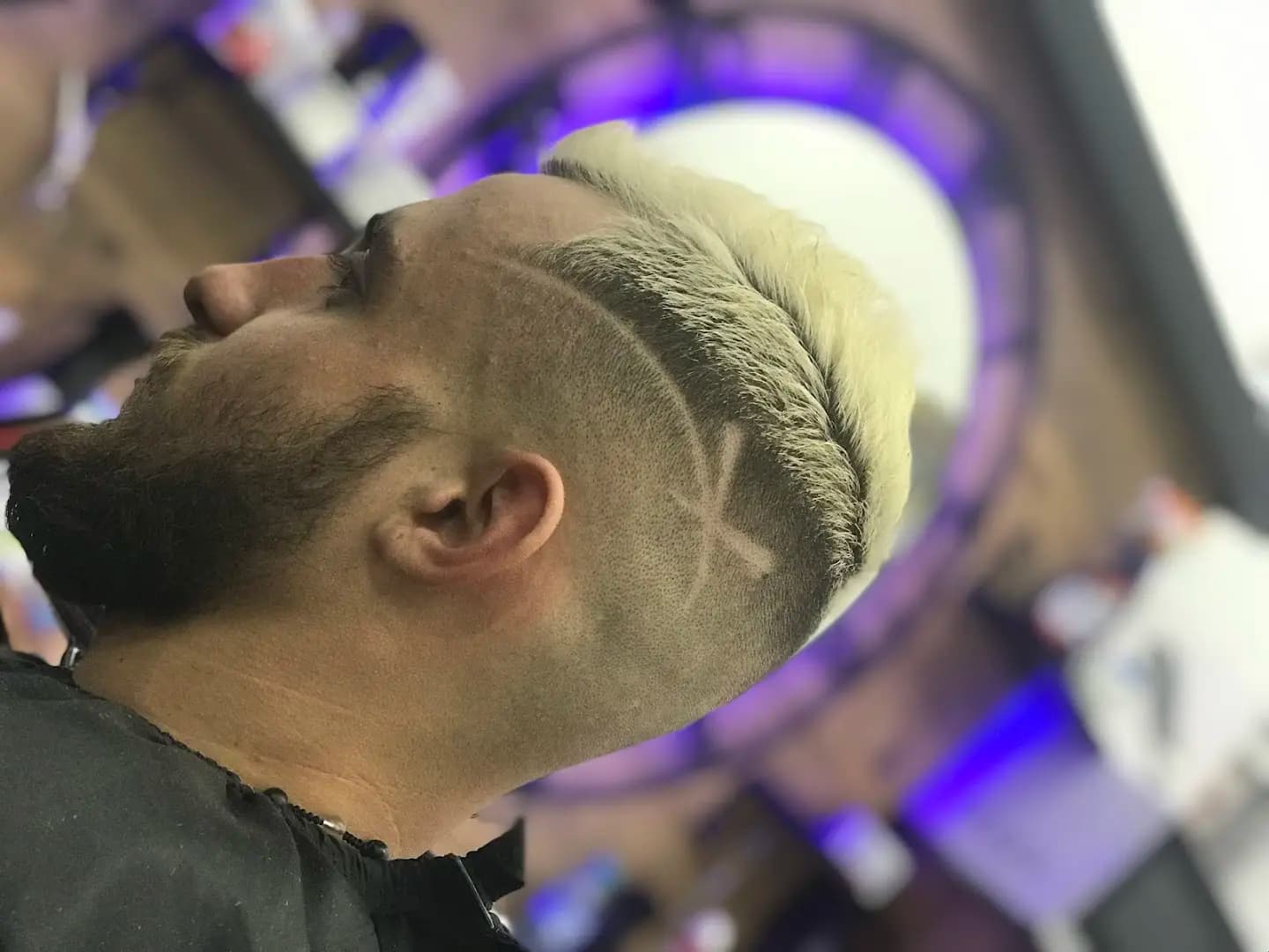 Efes Barber