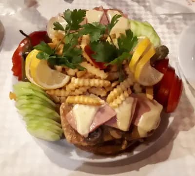 Бистро „Пиратска среща”