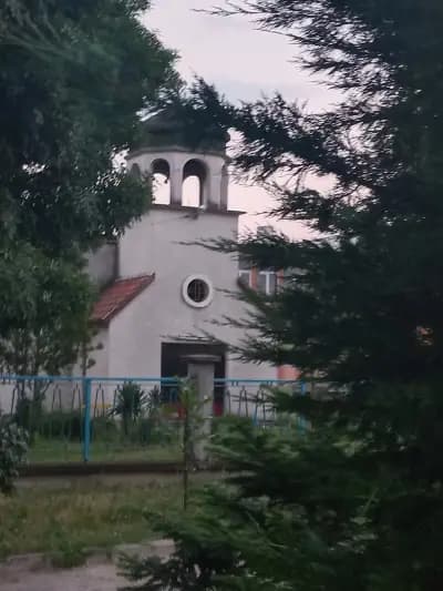 Православен Храм"Св.Петка"