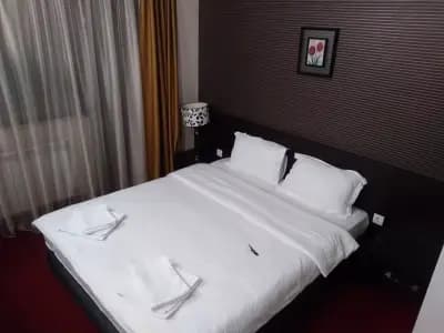 семеен ХОТЕЛ РОМАНТИКА