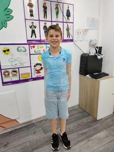 Eзиков център "Language Room"