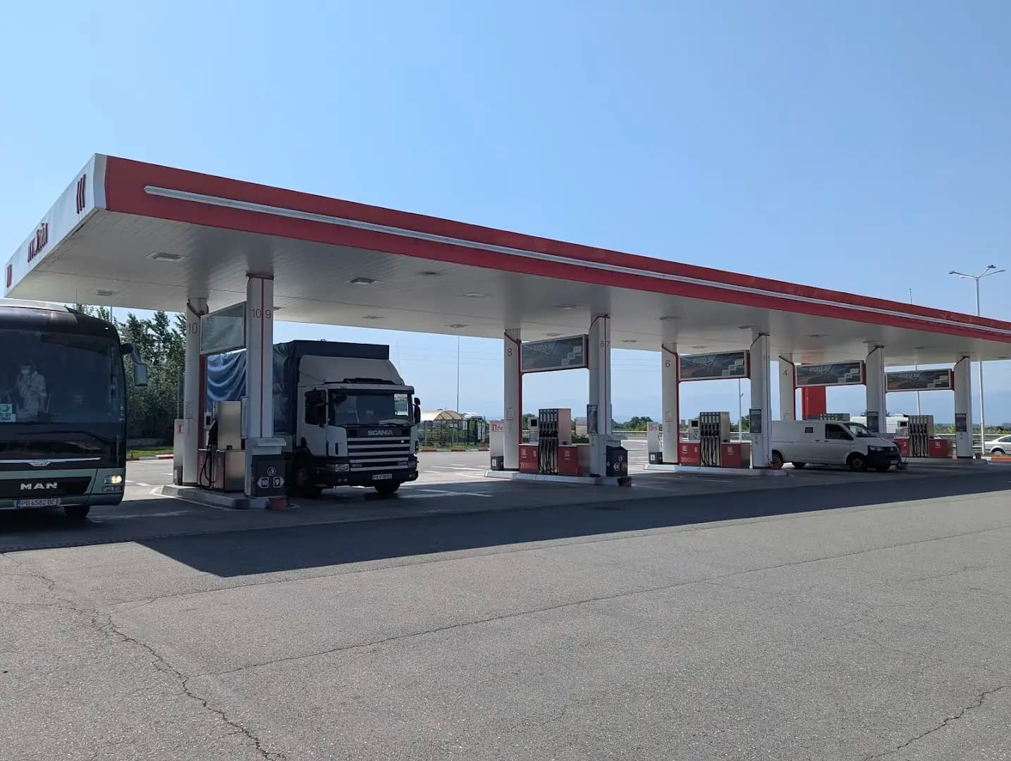 Lukoil D403