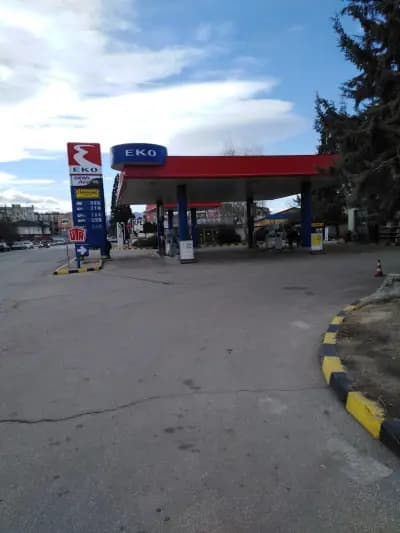 Бензиностанция "Еко"