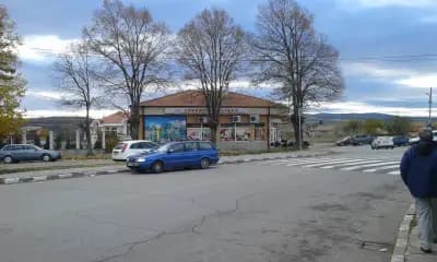 Хранителни стоки Вучко, Батановци