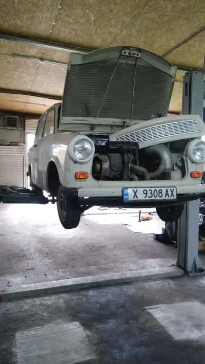 АВТОСЕРВИЗ И ТЪРГОВИЯ С АВТОЧАСТИ