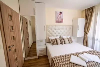 Park Apartment Emilin