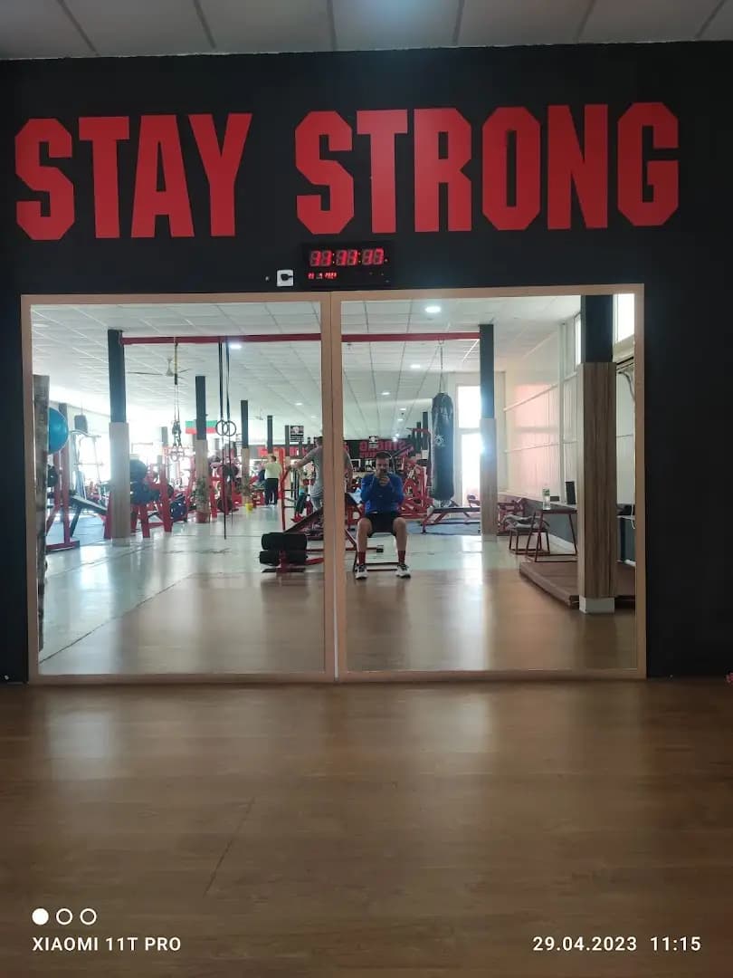 Fitness "Strong"