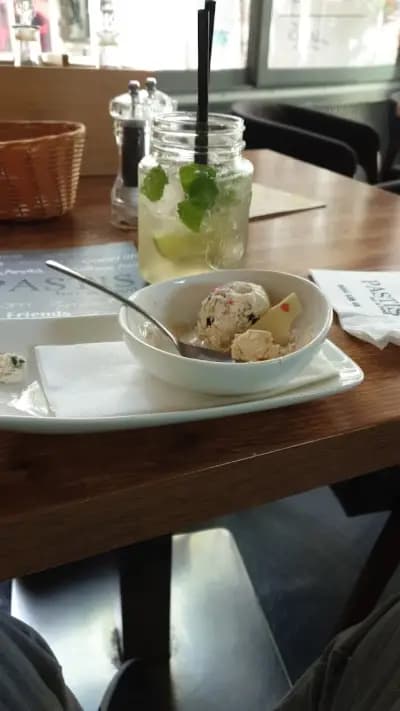 Pastis bar&food