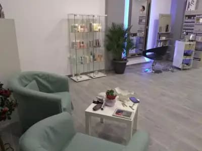 Vanity Barber Shop Beauty Salon Massage Facial Cleansing Cosmetic Store