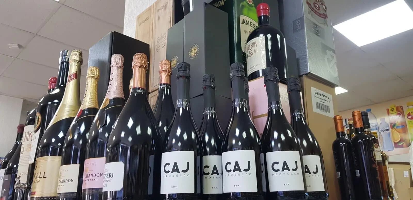 Tanini Wine Shop-предлагащ IQOS устройства