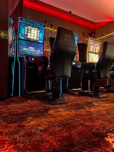 Circle gaming club