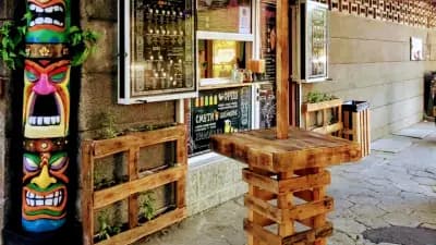 Tiki Bar