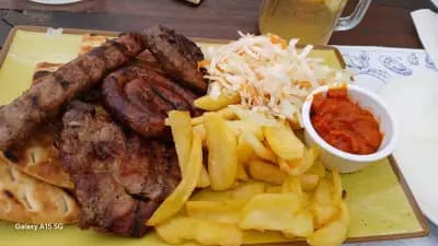 Chilli Peppers Bar & Dinner