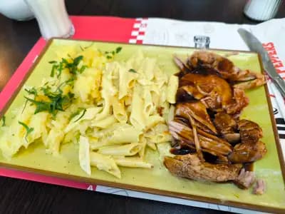 Chilli Peppers Bar & Dinner