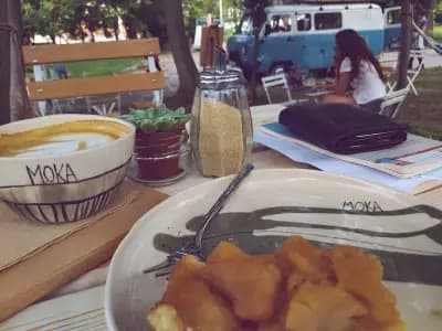 Moka Coffee & Cakes