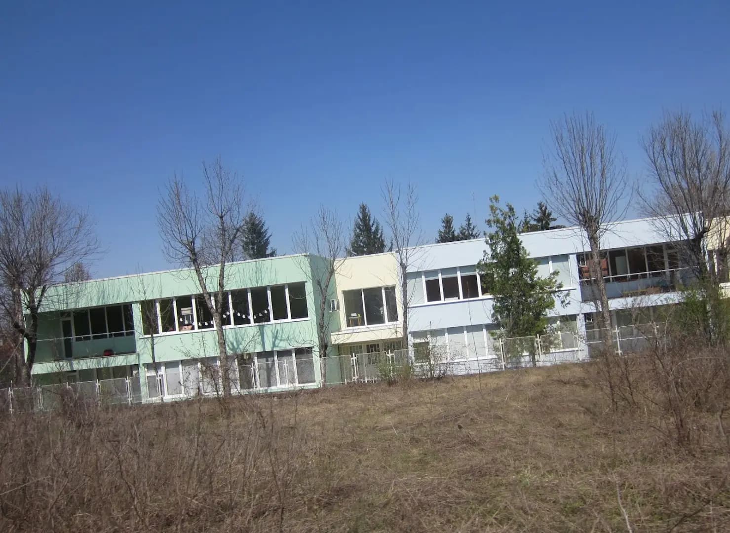 СЕДМИЧНА ОЗДРАВИТЕЛНА ДЕТСКА ГРАДИНА №11 ТЕМЕНУГА