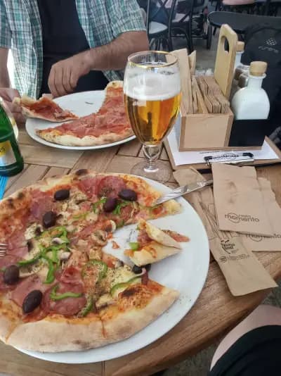 Momento bar & pizza