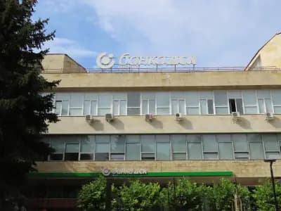 Банка ДСК