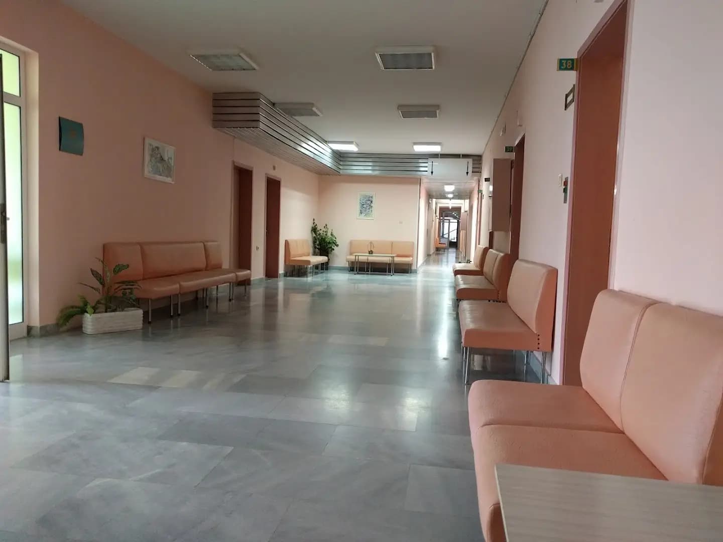 Медицински център "Медика"