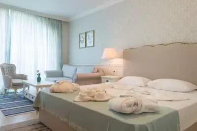 Therma Palace - Mineral Pool & SPA
