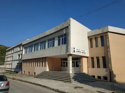 Средно училище „Христо Ботев“