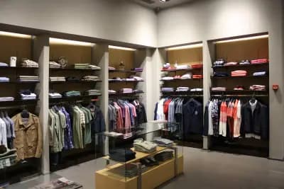 Andrews/ Paradise Center