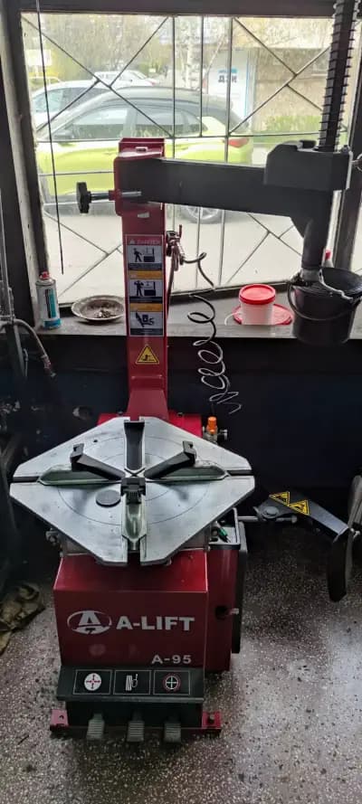 Автосервиз Експрес / Custom service garage