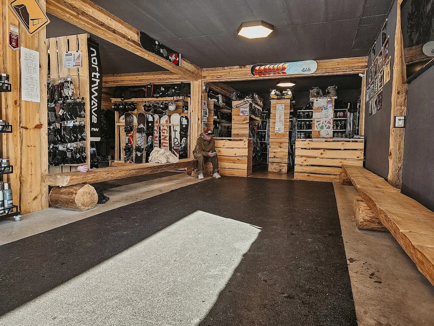 Ски училище Черният Кон The Black Horse ski & snowboard school