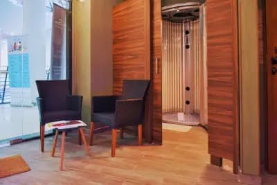 IMPRESS beauty studio nails and cosmetics