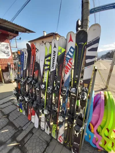 Ski Service Manol / Ски и Сноуборд под наем Самоков
