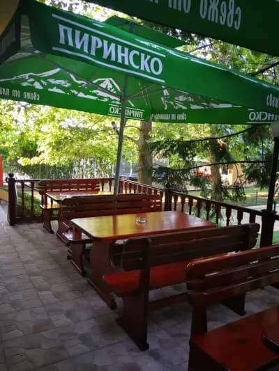 Семеен Хотел Фамилия