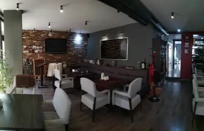 Hotel Oppium Restaurant & Garden