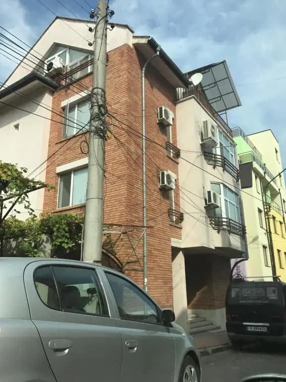 Ruse Apartment Center