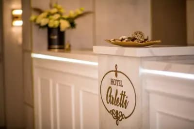Arletti Hotel
