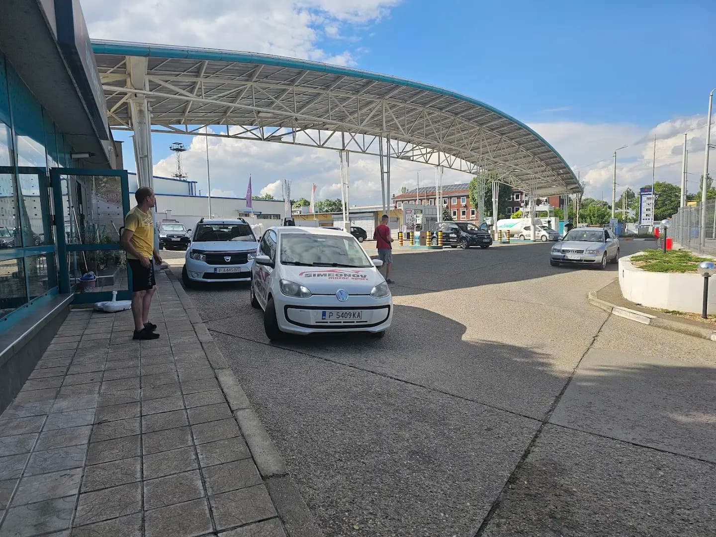 CNG Метанстанция и бензиностанция Булмаркет Си Ен Джи ЕООД