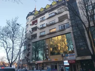 КАДЕНТ Русе (Д-р Василев, Д-р Петкова)