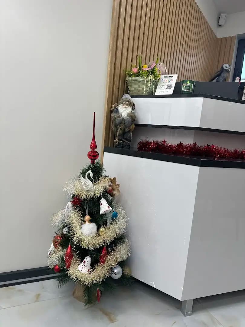 Дентален център Р дент