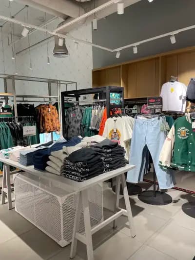 H&M