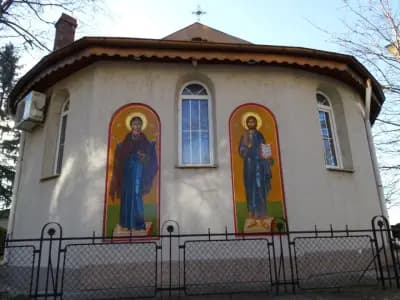 Православен храм Свети Николай Чудотворец