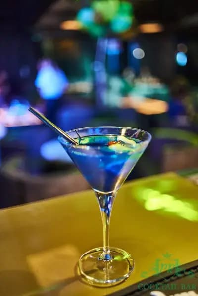 P.R. Cocktail Bar (Пиар)