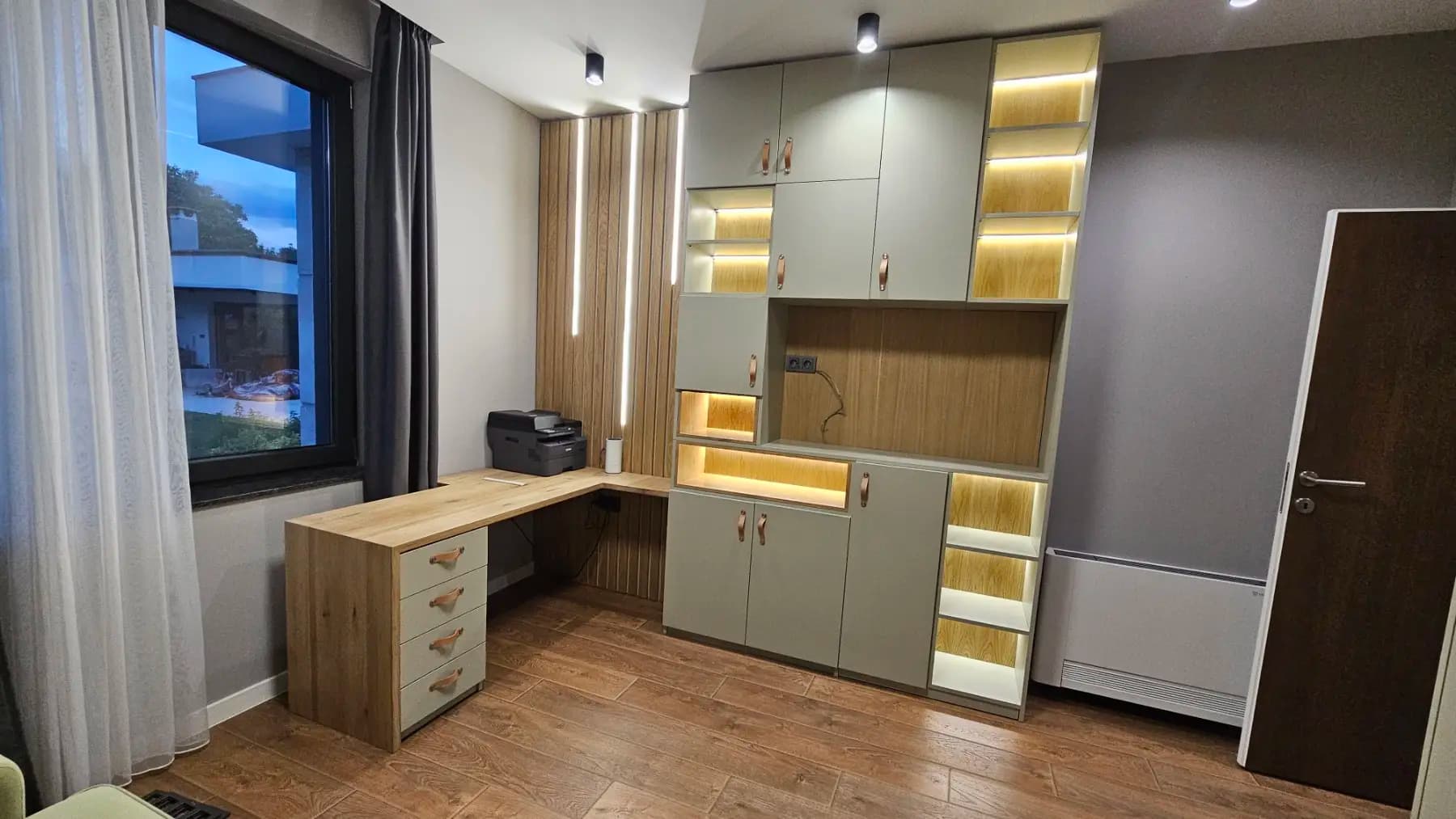 Y&Y furniture and woodcraft / Я и Я ФЮРНИЧЪР