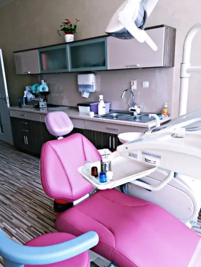 Дентален кабинет Д-р Мария Алужейл/ Aluzheyl dental practice
